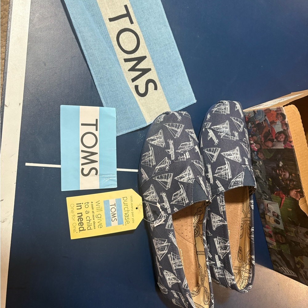 TOMS Navy Sailboat Canvas Slip-Ons